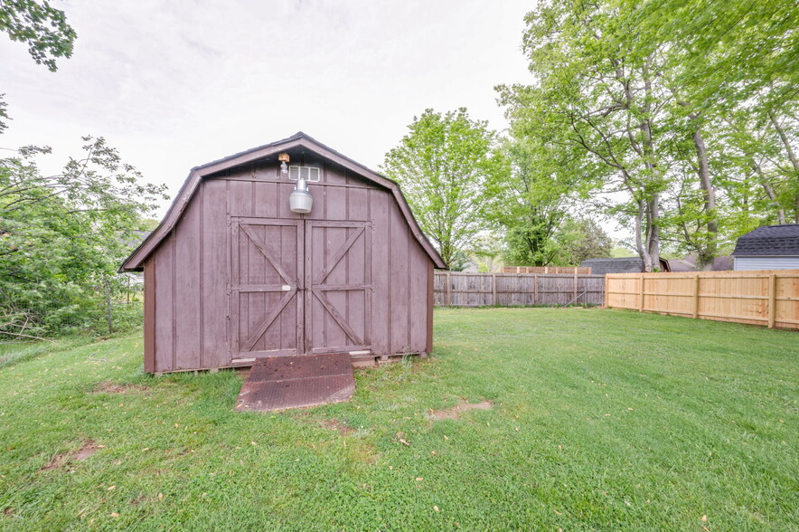 Building Photo - 176 Woodson Ln