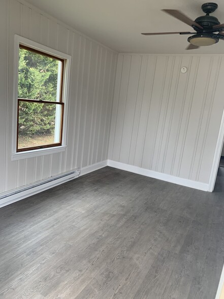 Building Photo - 201 N Franklin St