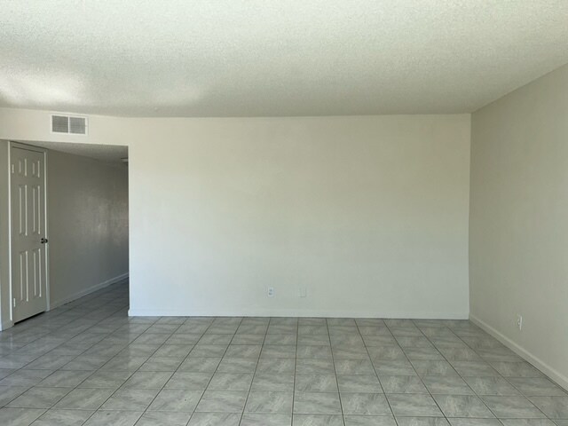 Building Photo - 8100 Eginton Ave