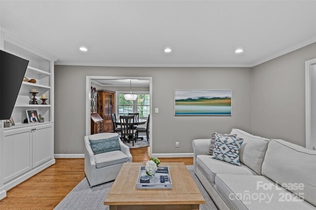 Building Photo - 2418 Ainsdale Rd