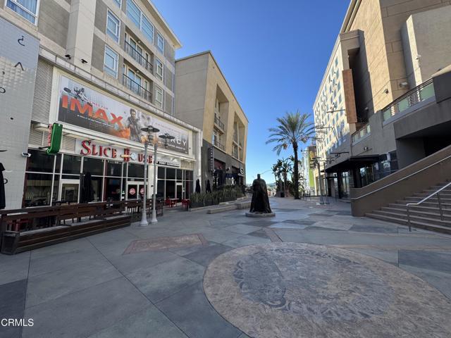 Building Photo - 250 N 1st St