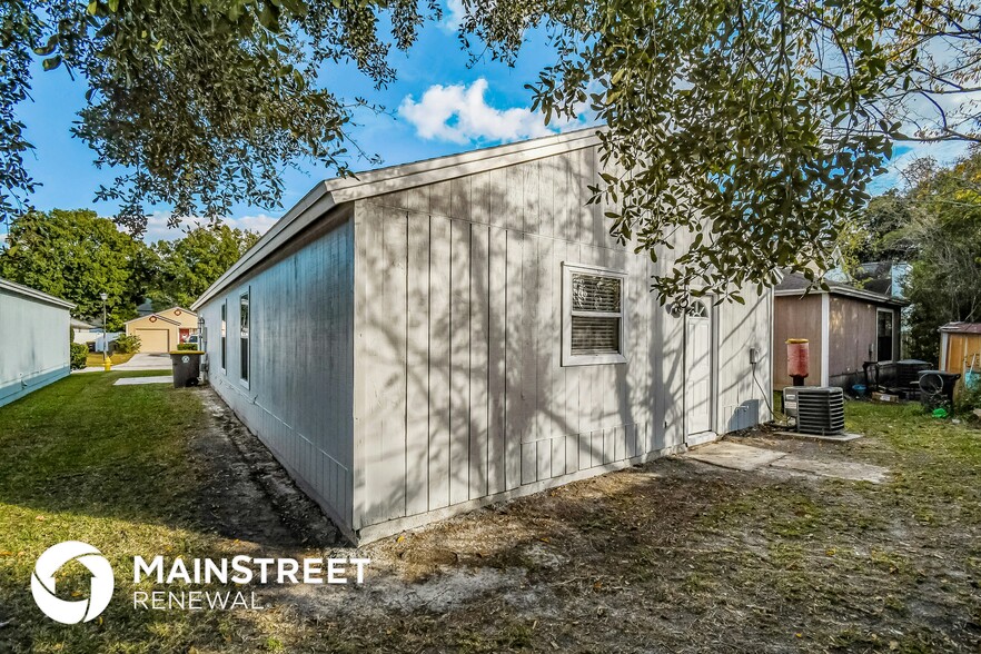 Building Photo - 5118 Somerton Ct