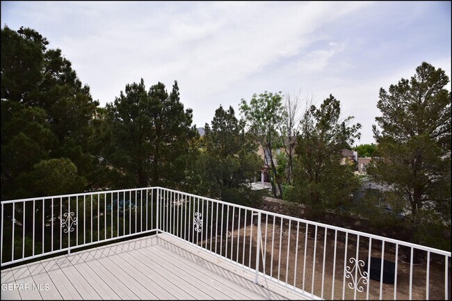 Building Photo - 1316 Black Ridge Dr