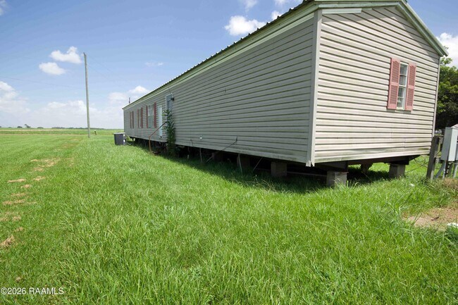 Building Photo - 3467 Cleopha Rd