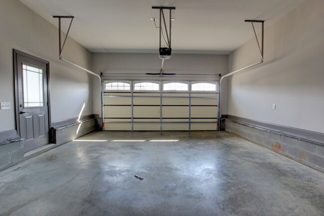 Building Photo - Sango Special.  Exit 11 Special