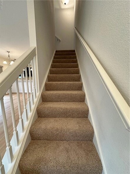 Building Photo - 2802 Rowling Wy