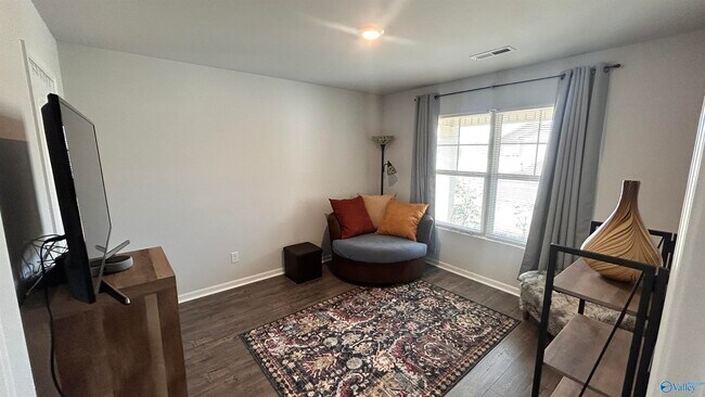 Building Photo - 174 Meadow Ridge Dr