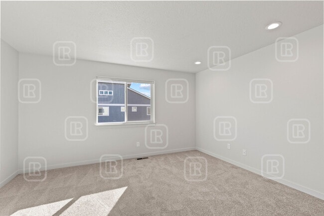 Building Photo - 214 S Woodlawn Rd