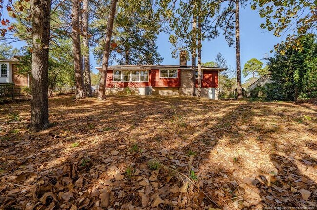 Building Photo - 1805 Catawba St