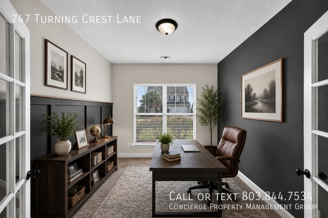 Building Photo - 747 Turning Crest Ln