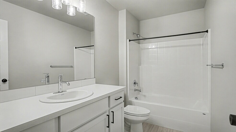 Building Photo - 8761 69th Pl NE