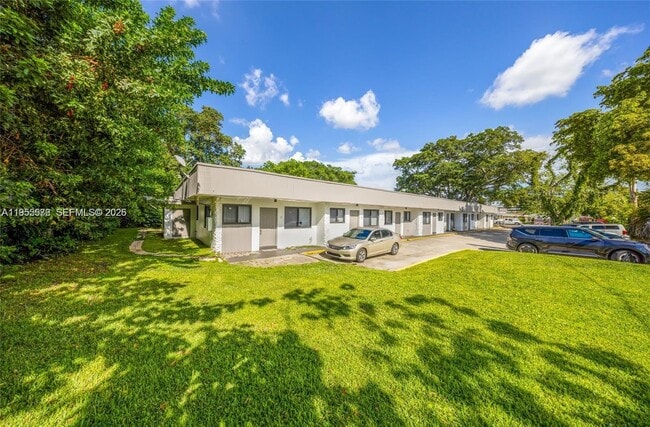 Building Photo - 2237 Taylor St