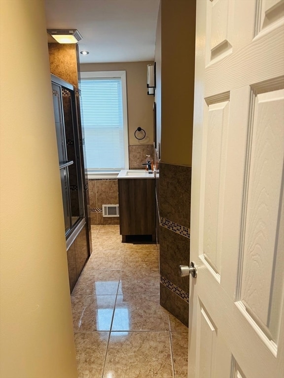 Building Photo - 5 Oxford Park