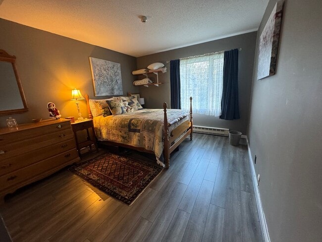 Building Photo - 3 Bedroom Condo in Hanover