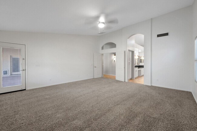 Building Photo - 3308 W Adobe Dam Rd