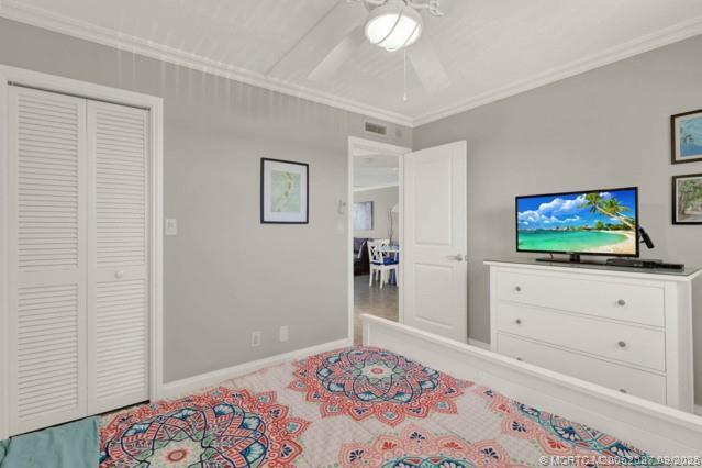 Building Photo - 9490 S Ocean Dr
