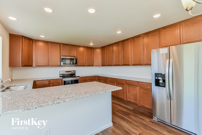 Building Photo - 6919 Akela Ln