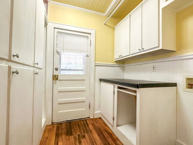 Building Photo - 2 Bedroom 1 Bathroom House in Texarkana, TX