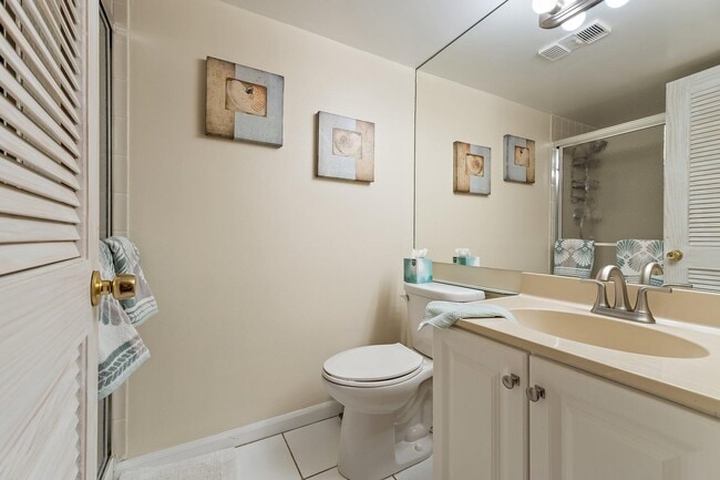 Building Photo - 353 S US Hwy 1