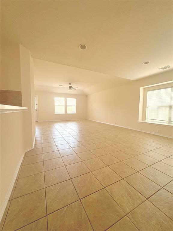 Building Photo - 5818 Kenwood
