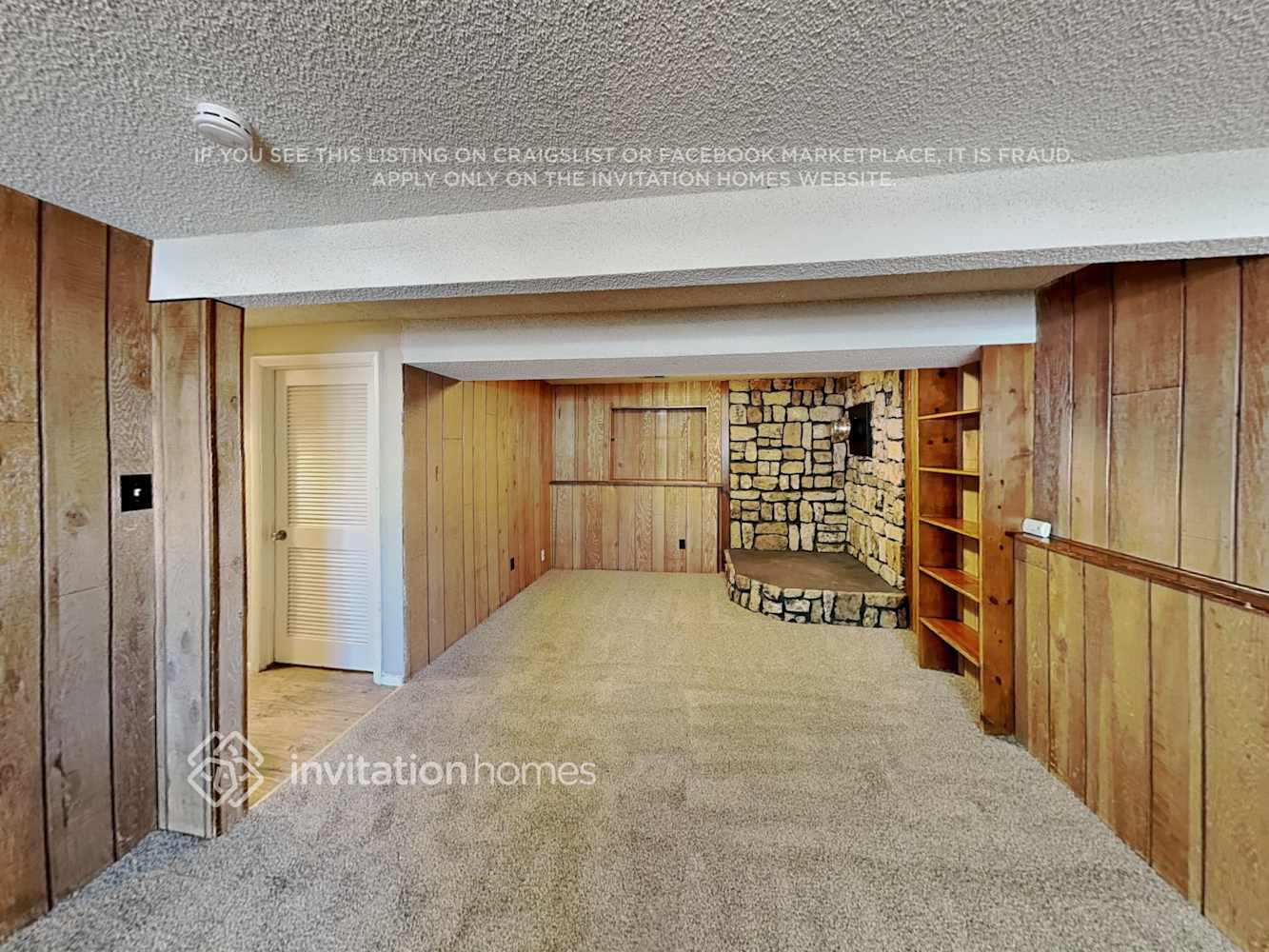 Building Photo - 1597 S Uvalda St