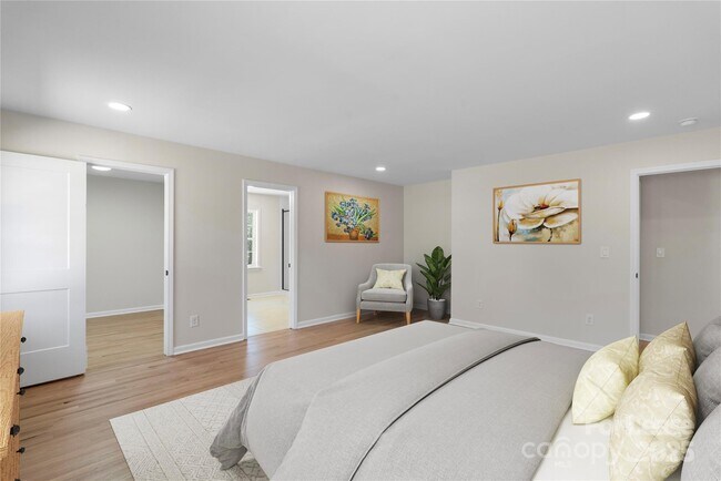 Building Photo - 2509 Wesley Chapel Rd