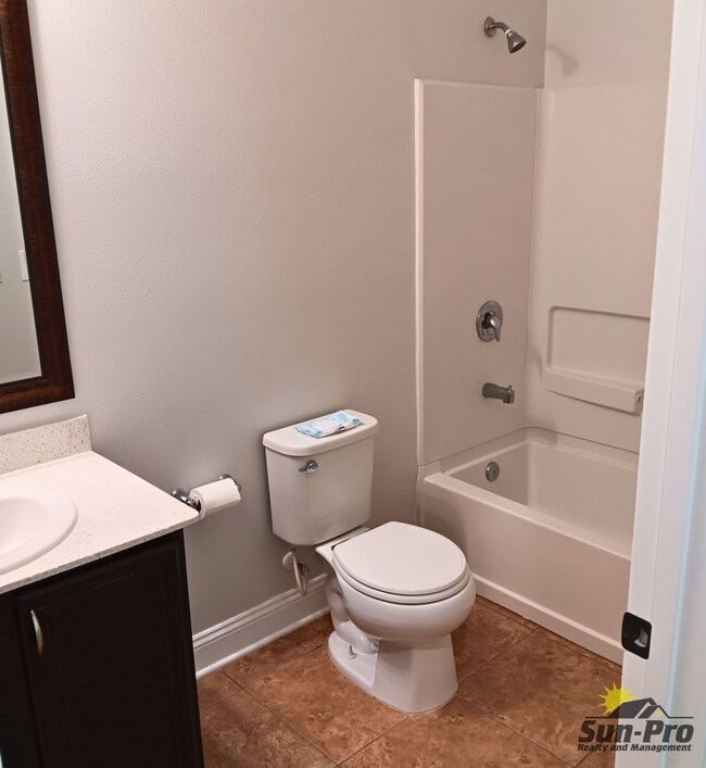 Building Photo - 117 Prestwick Grande Dr