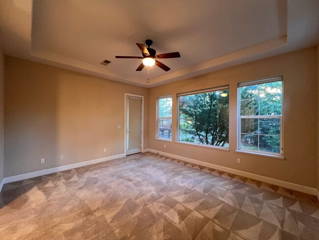 Building Photo - Large Home located in the Gated Community of Dorado in S. Reno
