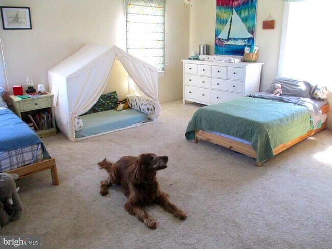 Building Photo - 8355 Broad Neck Rd