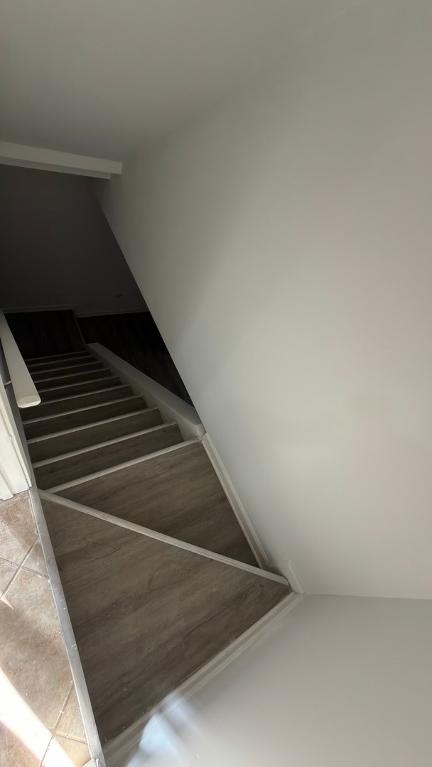 Building Photo - 8114 160th St