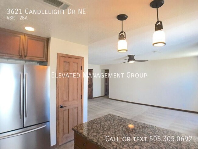 Building Photo - 3621 Candlelight Dr NE