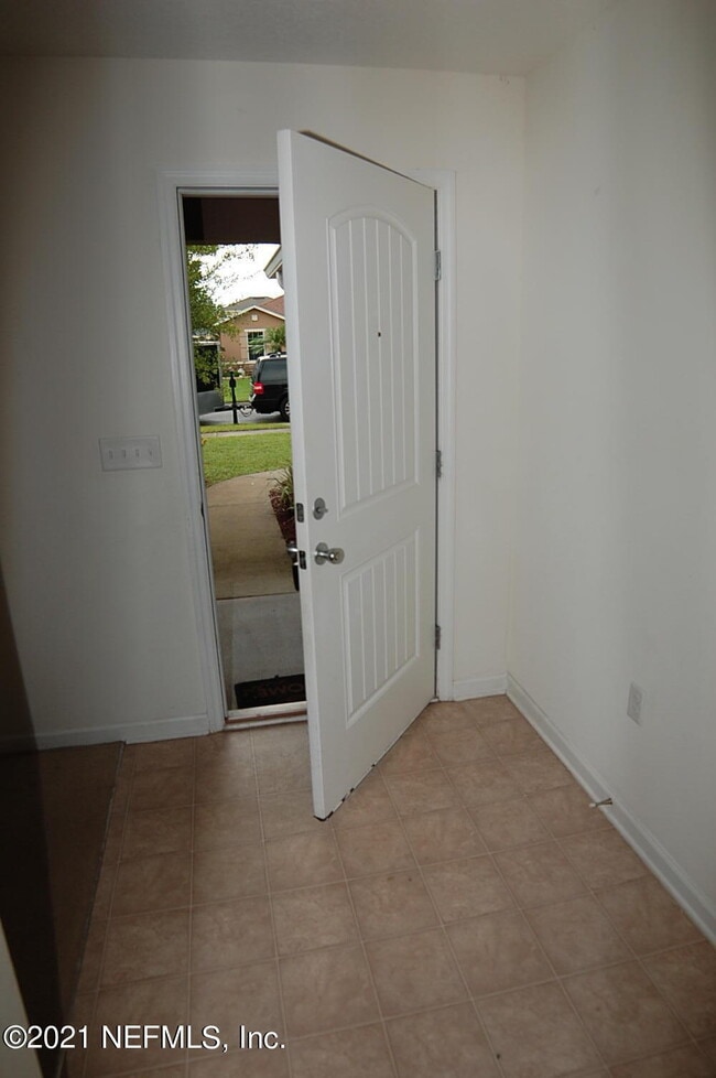 Building Photo - 9674 Wexford Chase Rd