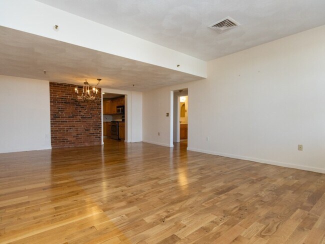 Building Photo - 155 Kendrick Ave., #301, Quincy, MA 02169