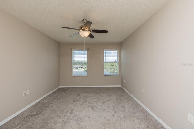 Building Photo - 600 Canopy Walk Ln
