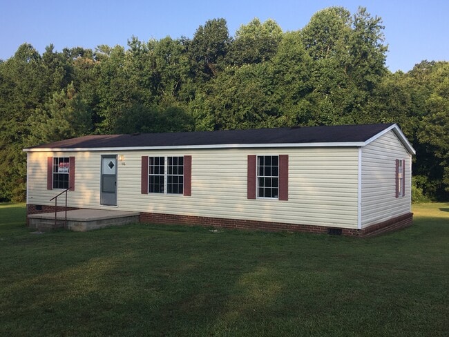 Building Photo - 476 Sharp St