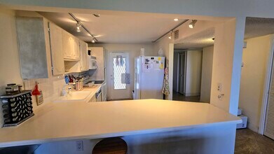 Building Photo - 3100 N Course Ln