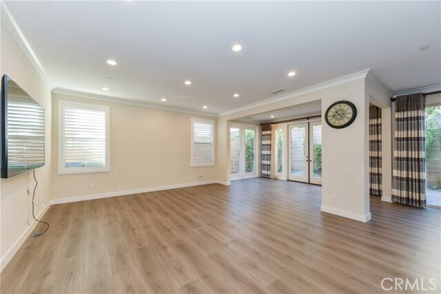 Building Photo - 67 Elmdale
