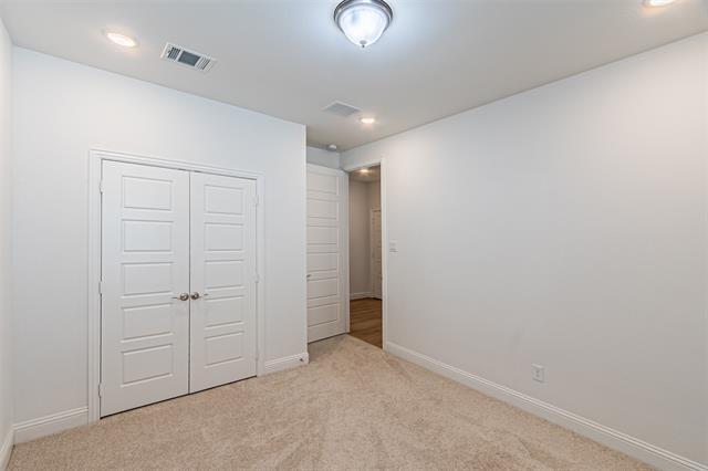 Building Photo - 608 Remington Rd