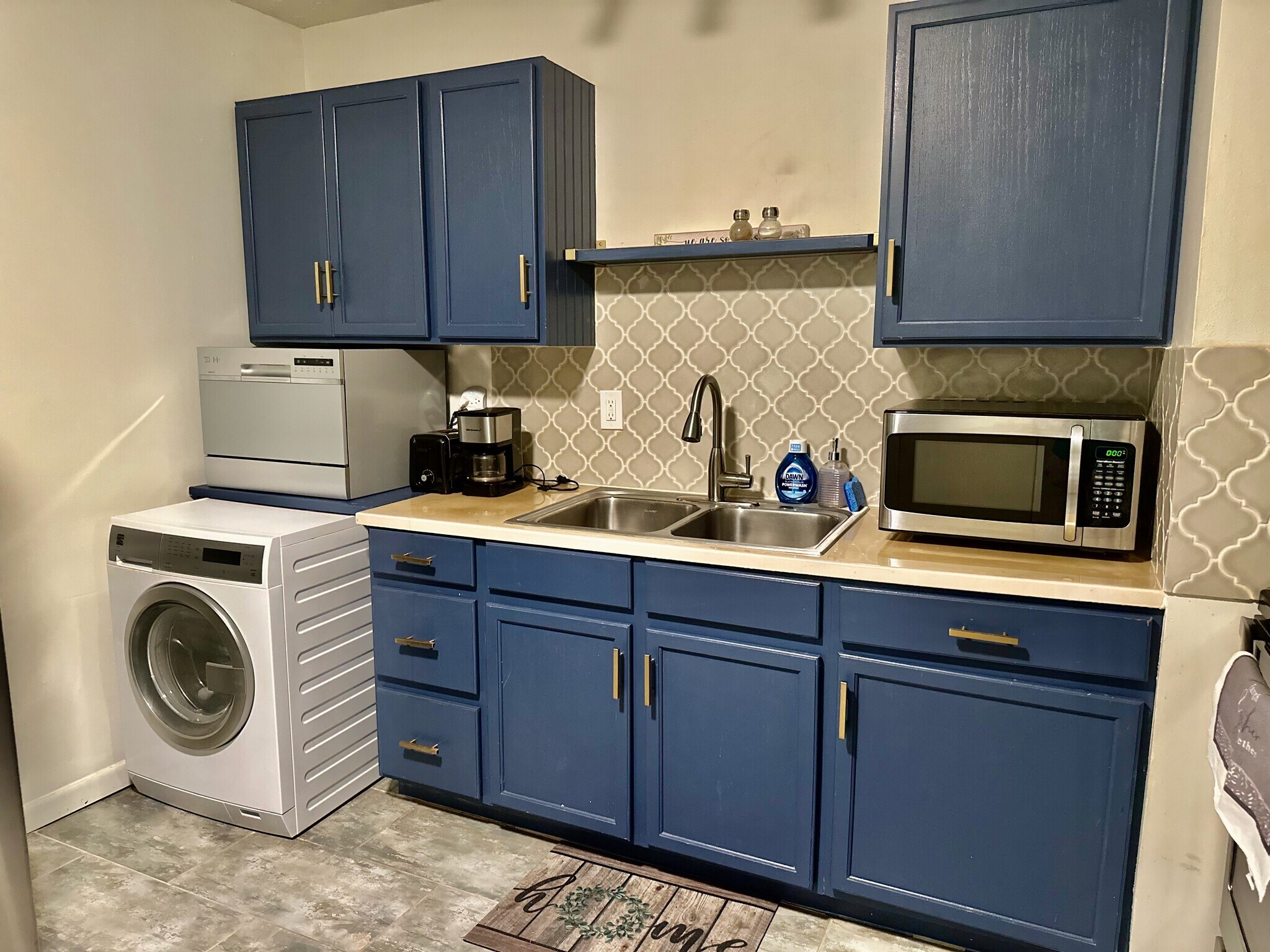 Building Photo - 1214 Glade Hill Dr