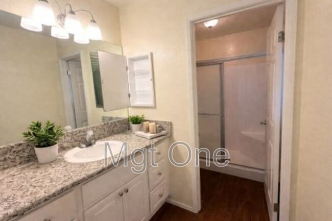 Building Photo - 24382 Delphinium Ave