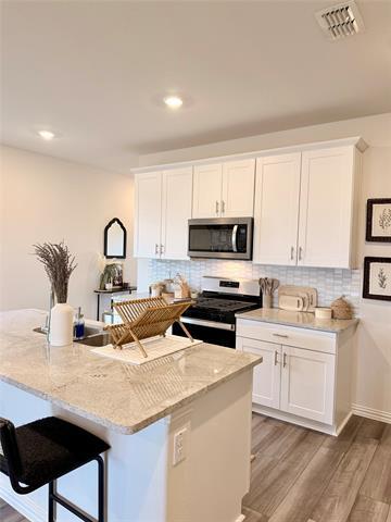 Building Photo - 1841 Ash Oak Ln