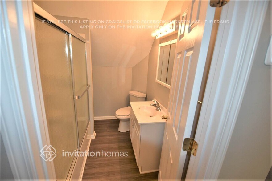 Building Photo - 115 Bright Star Cir