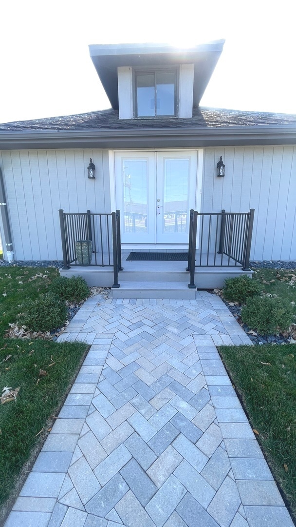 Primary Photo - 26073 W Grand Ave