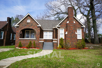 Building Photo - 1522 42nd St Ensley
