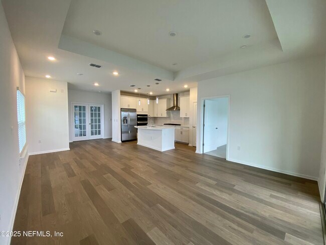 Building Photo - 214 Water Elm Walk