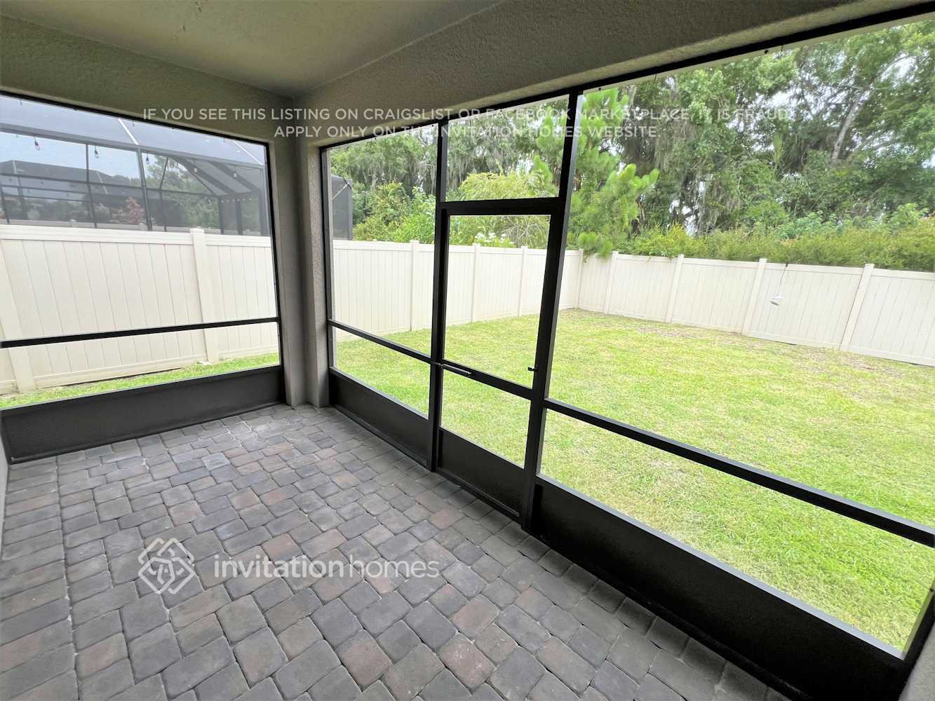 Building Photo - 5431 Los Robles Ct