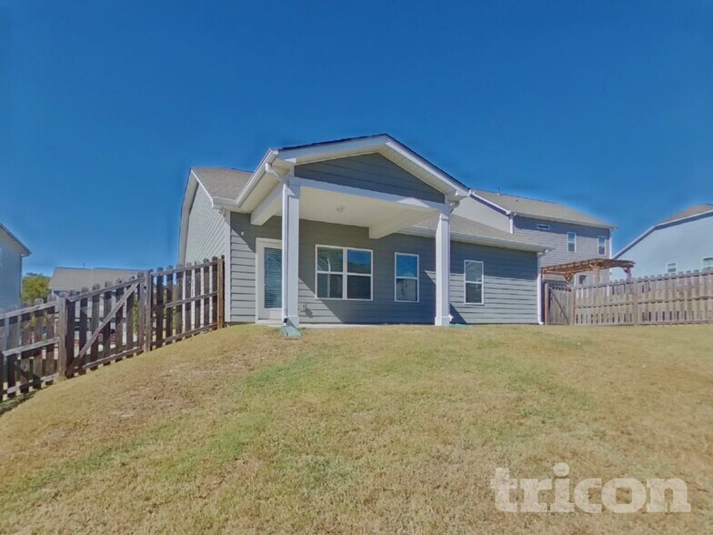 Building Photo - 346 Crandon Rd