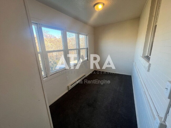 Building Photo - 230-232 W 300 N