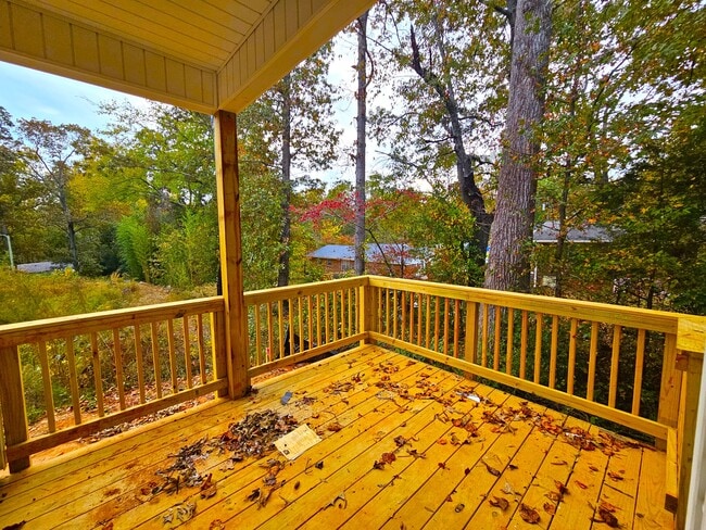 Building Photo - 121 Marianne Ln