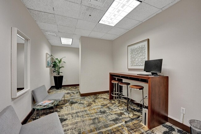 Building Photo - 99 SE Mizner Blvd